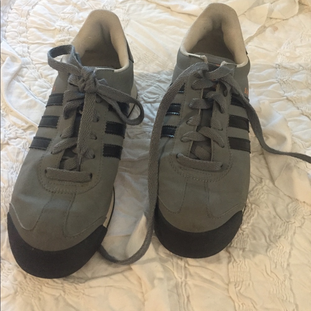 Adidas tennis shoes